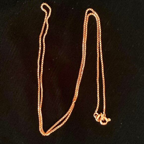 Classic box chain necklace in 14K yellow gold - Picture 1 of 5